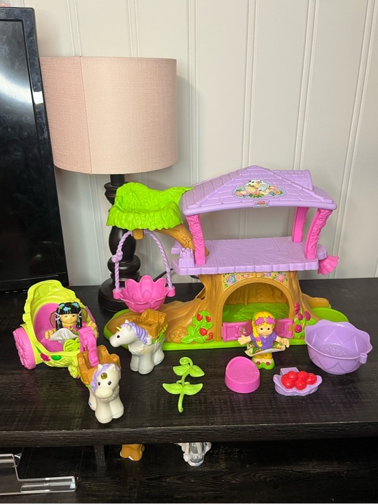 Little People Other - Little people fairy treehouse